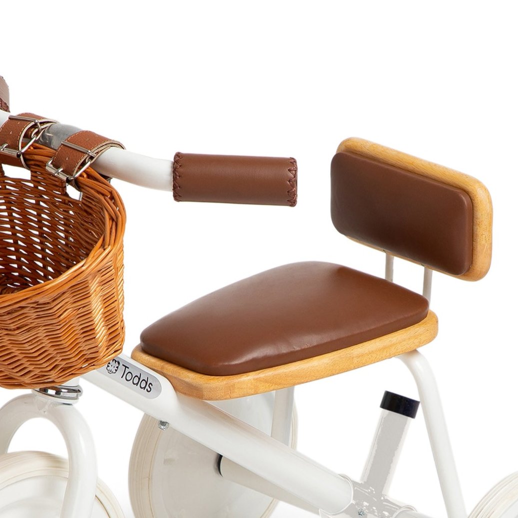 white-trike-seat